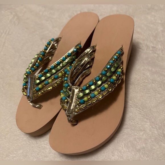 Riviera Goddess Flip Flop
Tongs - Picture 4 of 6